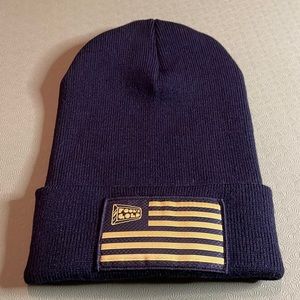 NEW! Fool’s Gold “Logo Patch” Skully cap, never worn, dense black knit
